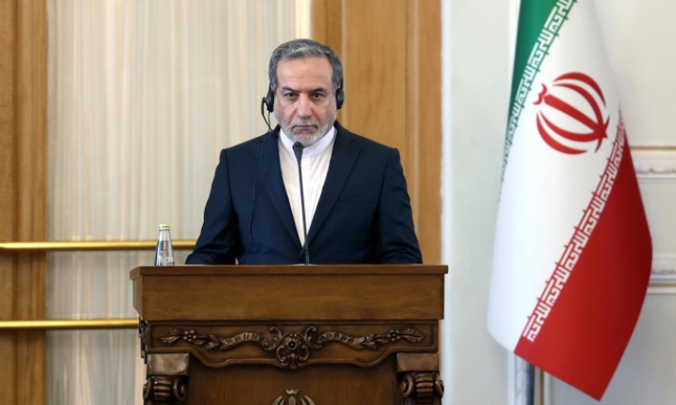 Аракчи осъди залавянето на иранския контейнеровоз "Туска" от американските военни